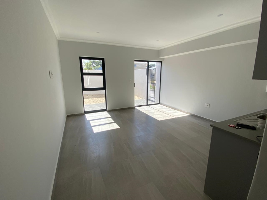 1 Bedroom Property for Sale in Table View Western Cape